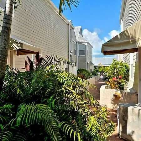 Duval Square Penthouse Apartment